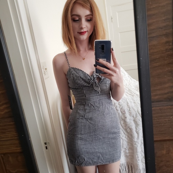 Gingham mini dress - Picture 1 of 3